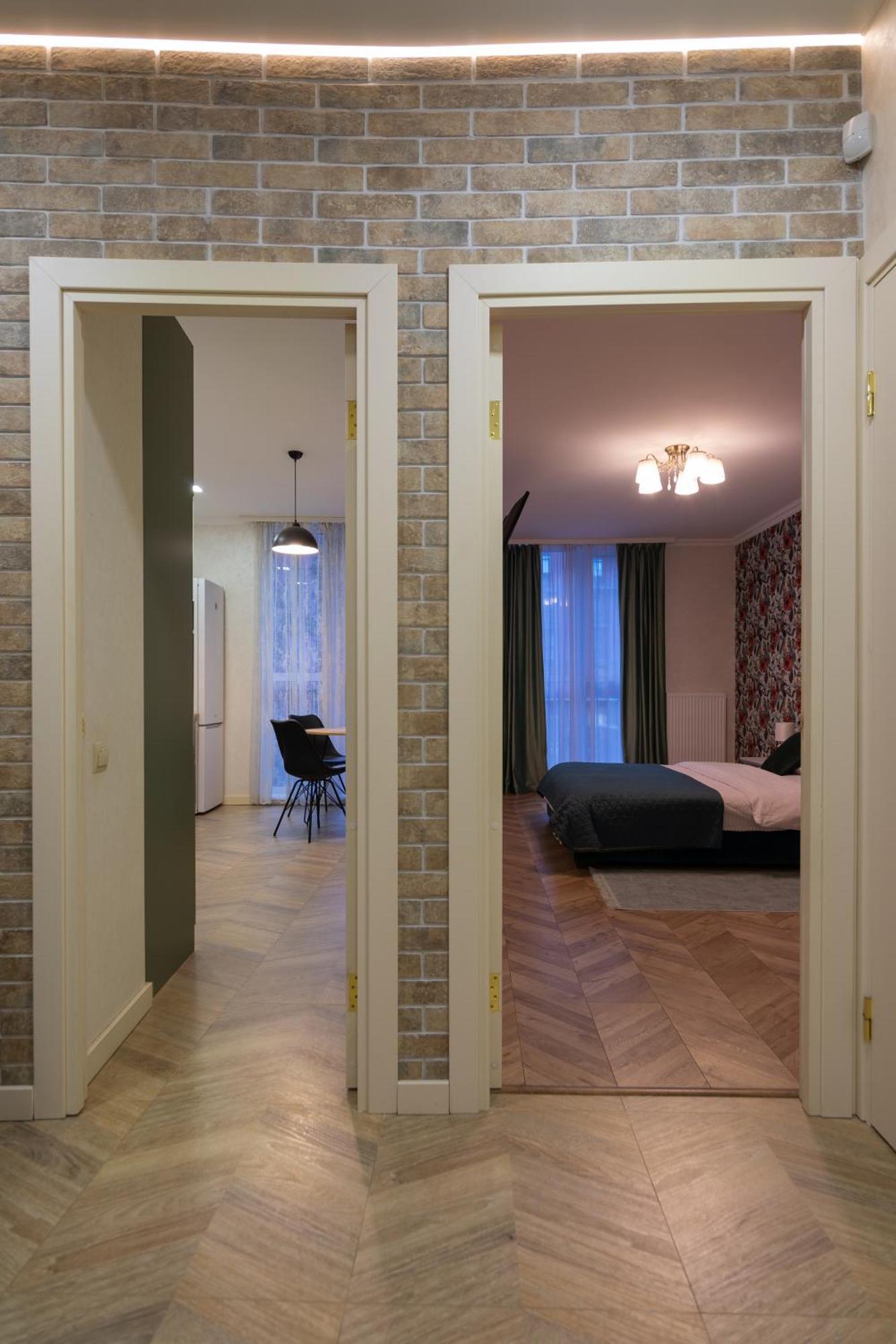 Avalon Premium Two Bedrooms Apartment 利沃夫 外观 照片